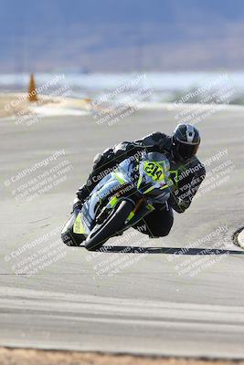 media/Dec-08-2024-CVMA (Sun) [[267e5a7075]]/Race 4-Amateur Supersport Middleweight/